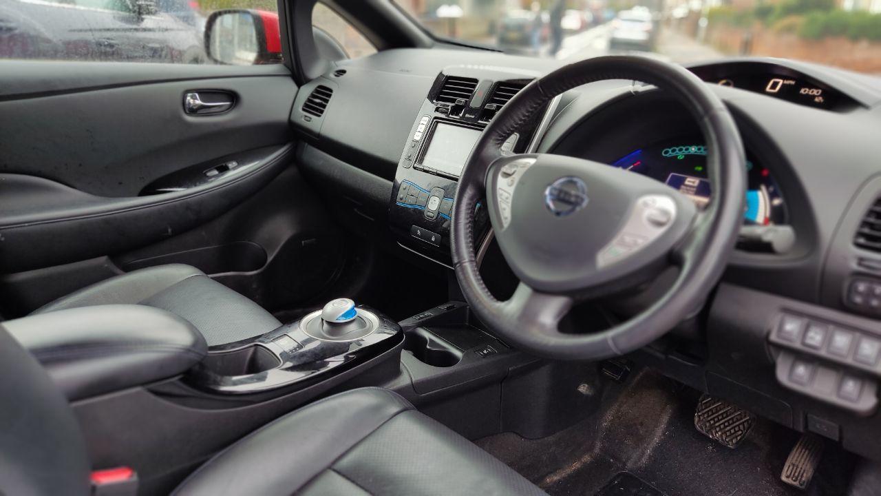 2017 Nissan Leaf 0.0 80kW Tekna 30kWh 5dr Auto