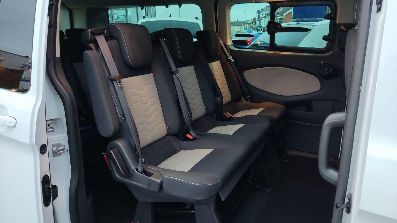 2016 Ford Tourneo Custom 2.0 TDCi 130ps Low Roof 9 Seater Titanium