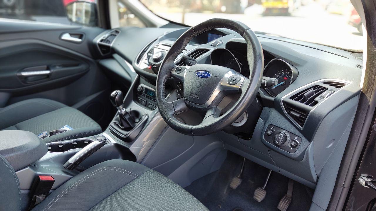 2013 Ford C-MAX 1.6 TDCi Titanium 5dr
