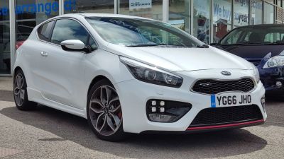 Kia Pro Ceed 1.6T GDi GT 3dr Hatchback Petrol White at Clarion Cars Worthing