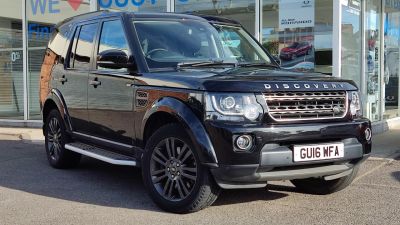 Land Rover Discovery 4 3.0 SD V6 Graphite SUV 5dr Diesel Auto 4WD Euro 6 (s/s) (256 bhp) SUV Diesel Black Metallic at Clarion Cars Worthing