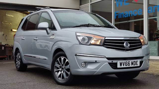 SsangYong Turismo 2.2 ELX 5dr Tip Auto 4WD MPV Diesel Silver