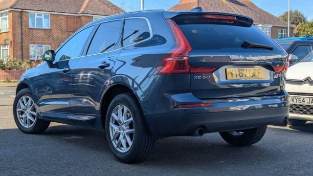 2017 Volvo XC60 2.0 D4 Momentum 5dr AWD Geartronic
