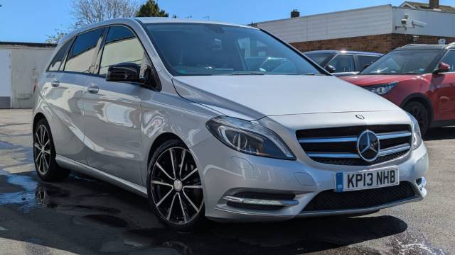 Mercedes-Benz B Class 1.8 B180 CDI BlueEFFICIENCY Sport 5dr Auto MPV Diesel Silver